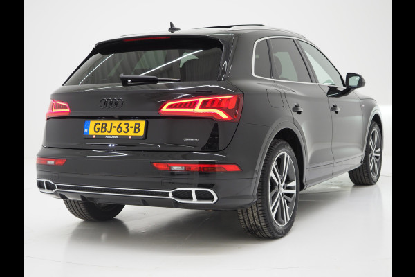 Audi Q5 55 TFSI e quattro Competition | Luchtvering | Panoramadak | Adaptive Cruise | Keyless | Virtual