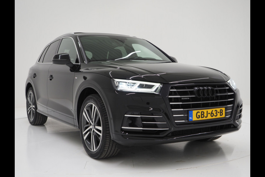 Audi Q5 55 TFSI e quattro Competition | Luchtvering | Panoramadak | Adaptive Cruise | Keyless | Virtual