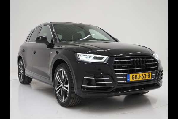 Audi Q5 55 TFSI e quattro Competition | Luchtvering | Panoramadak | Adaptive Cruise | Keyless | Virtual