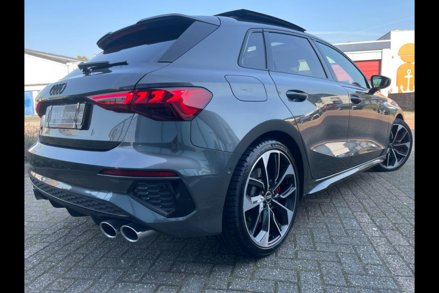 Audi S3 Sportback 2.0 TFSI quattro 310 PK Pano/ Matrix/ B&O/ Recent Dealeronderhoud!