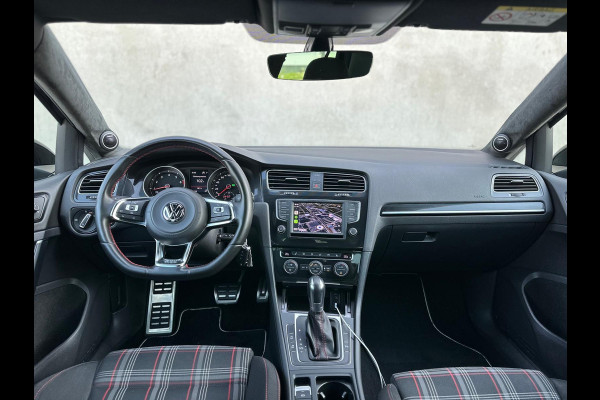 Volkswagen Golf 2.0 TSI GTI DSG 19' Carplay Xenon LED Garantie