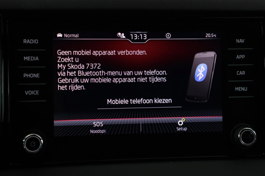 Škoda Karoq 1.5 TSI Sportline | Panoramadak | Canton | Trekhaak | Stoelverwarming | Carplay | Virtual Cockpit | Camera | DAB+