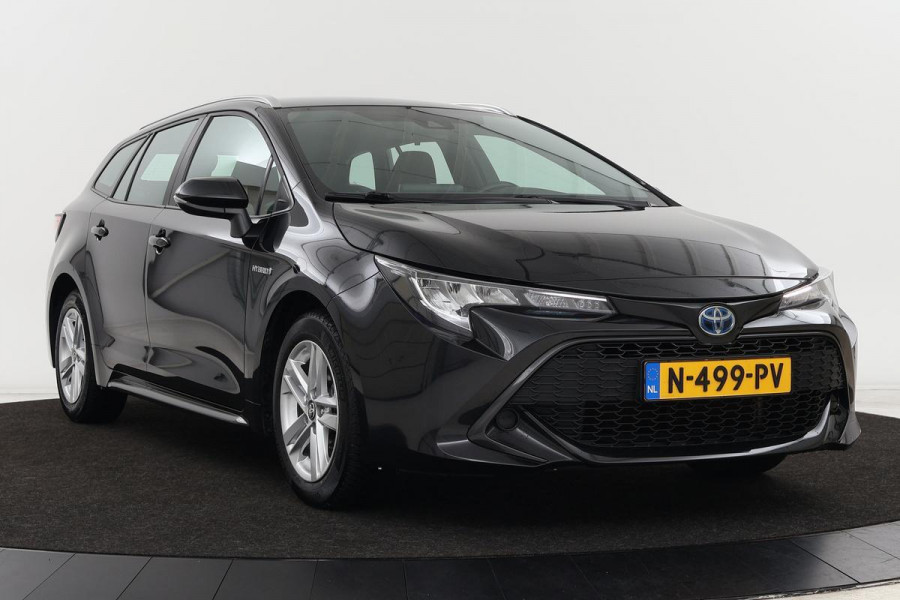 Toyota Corolla 1.8 Hybrid Active | Carplay | Adaptive Cruise | Camera | Full LED | Climate control | DAB+ | Bluetooth