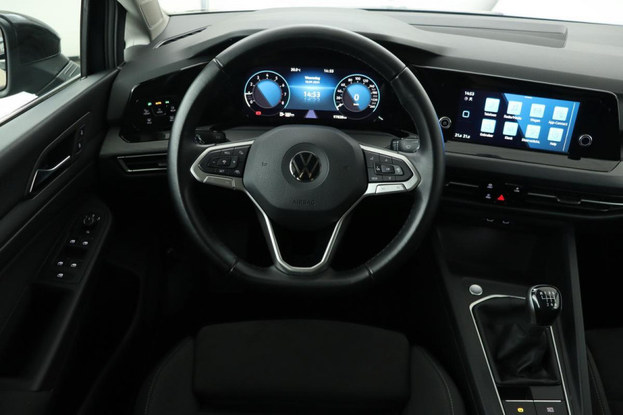 Volkswagen Golf 1.5 TSI Style | Camera | Carplay | Memory | Full LED | Adaptive Cruise | Massage | Climate control | Bluetooth