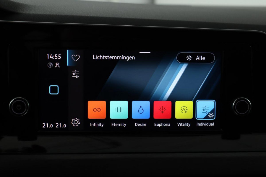 Volkswagen Golf 1.5 TSI Style | Camera | Carplay | Memory | Full LED | Adaptive Cruise | Massage | Climate control | Bluetooth