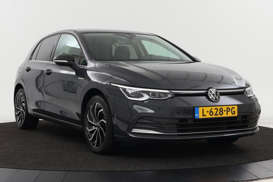 Volkswagen Golf 1.5 TSI Style | Camera | Carplay | Memory | Full LED | Adaptive Cruise | Massage | Climate control | Bluetooth