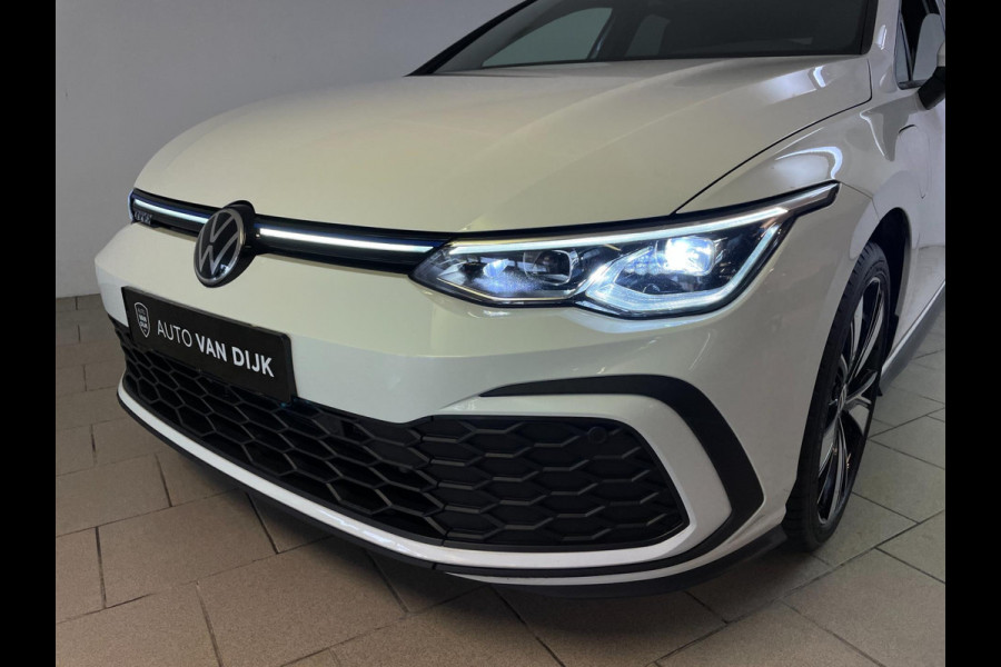 Volkswagen Golf 1.4 eHybrid GTE AIRCO NAVI CRUISE BLUETOOTH APPLE CARPLAY GROOT SCHERM ELEK RAMEN NIEUWSTAAT