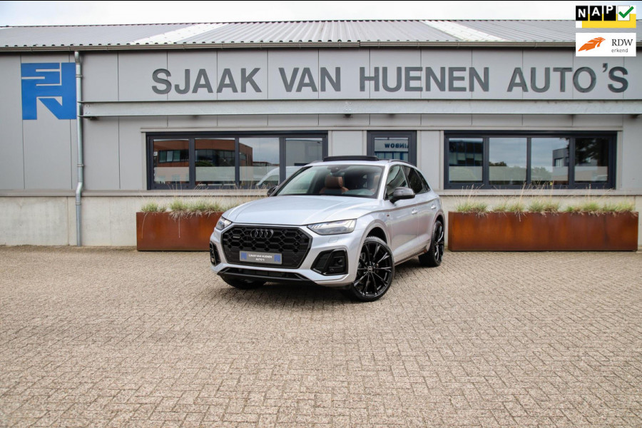 Audi Q5 55 TFSI e Quattro Competition Pro Line S S-Line 367pk Automaat|NIEUW MODEL|Panoramadak|Virtual Cockpit|LED Matrix|Trekhaak