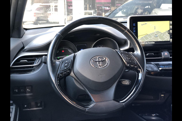 Toyota C-HR 1.8 Hybrid Style | Dodehoekherkenning, Parkeersensoren, Stoel + Stuurverwarming, Keyless, 18 inch