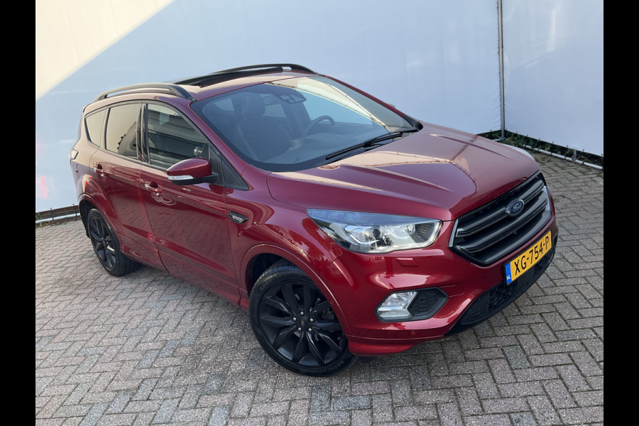 Ford Kuga 1.5 EcoBoost ST Line Pano.dak Trekhaak Stoelverw. Orig.NL Navi Clima Cruise