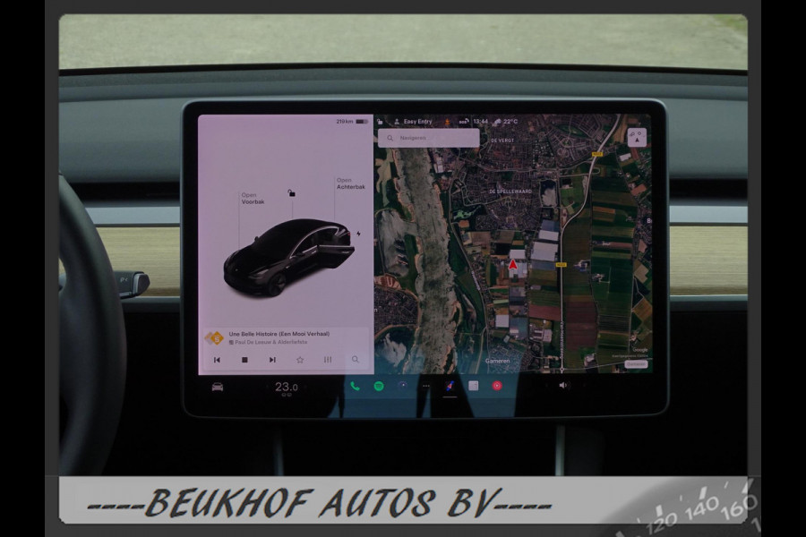 Tesla Model 3 Standard RWD Plus 325pk Leer Autopilot Trekhaak