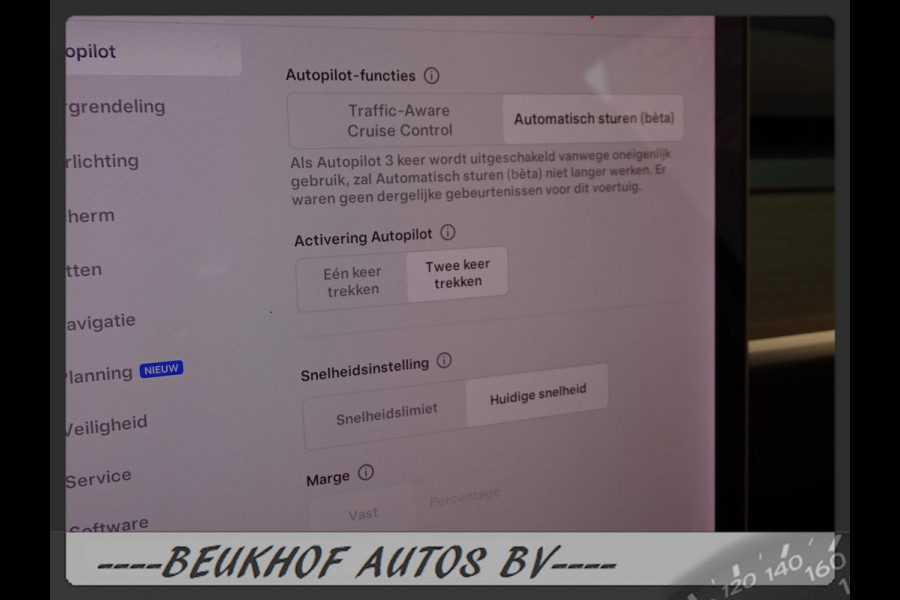 Tesla Model 3 Standard RWD Plus 325pk Leer Autopilot Trekhaak