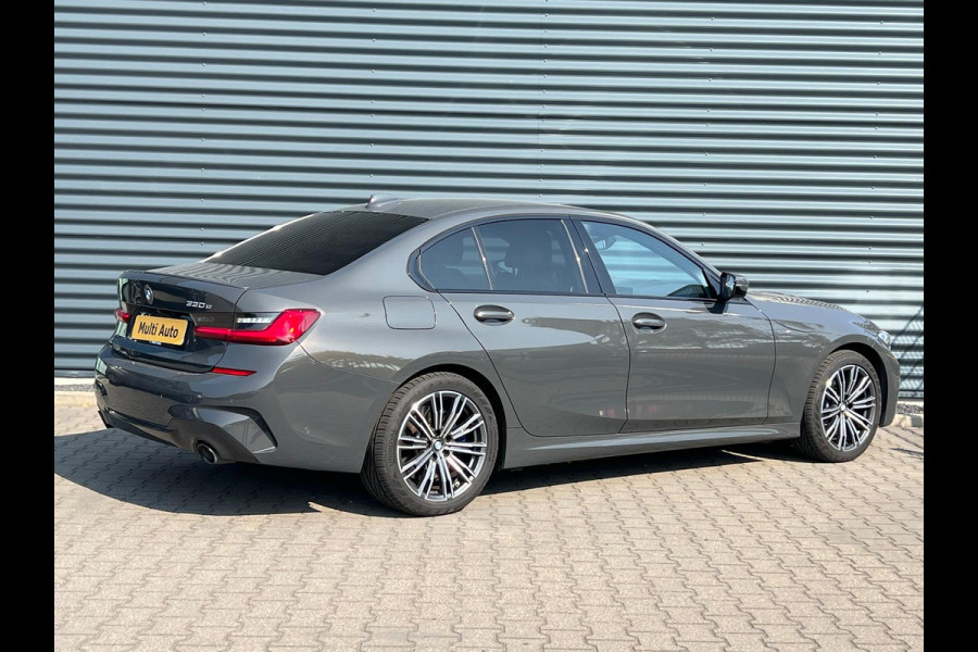 BMW 3-serie 330e M-Sport Plug in Hybrid PHEV | Adaptive Cruise | Camera | Harman/Kardon | Carplay | Dravitgrau Metallic |