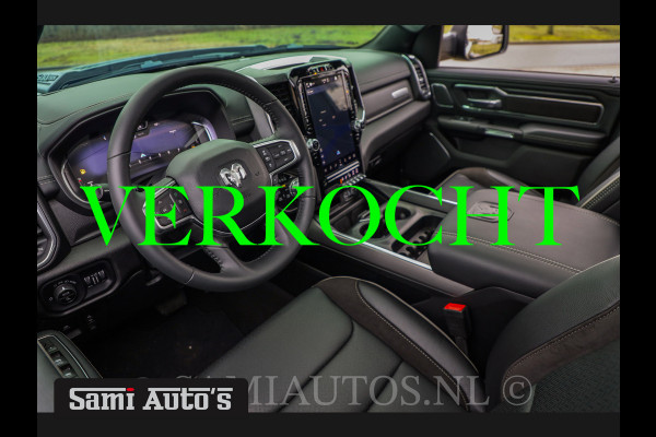 Dodge Ram 1500 LARAMIE NIGHT SPORT | VOL | 2X 12 INCH | HUD | 360 CAMERA | PANORAMA | LPG | DEKSEL | 5.7 V8 HEMI 402PK 4WD | CREW CAB | DUBBELE CABINE | 5 PERSOONS | GRIJSKENTEKEN | PICK UP | VOORRAAD NR 2148 - 4099