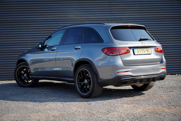 Mercedes-Benz GLC 300 4MATIC Premium Plus / AMG Night / Pano