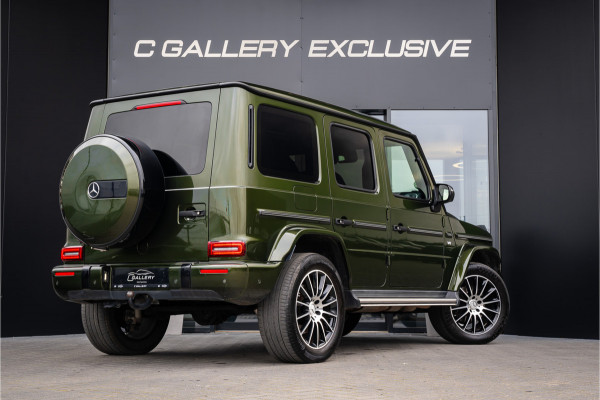 Mercedes-Benz G-Klasse G500 ///AMG - Olive Green l Panorama l Burmester + l Designo