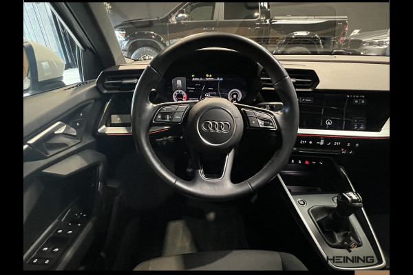 Audi A3 Sportback 30 TDI S edition Navi. Apple carplay. Virtual dash. Trekhaak