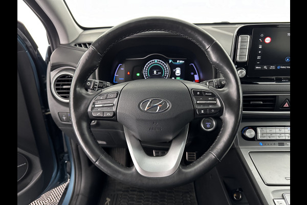 Hyundai Kona EV Premium 64 kWh (INCL-BTW) *VOLLEDER | HEAD-UP | FULL-LED | NAVI-FULLMAP | DAB | ADAPTIVE-CRUISE | KRELL-AUDIO | KEYLESS | CAMERA | BLIND-SPOT | LANE-ASSIST | VIRTUAL-COCKPIT | TOWBAR | COMFORT-SEATS | 17"AL