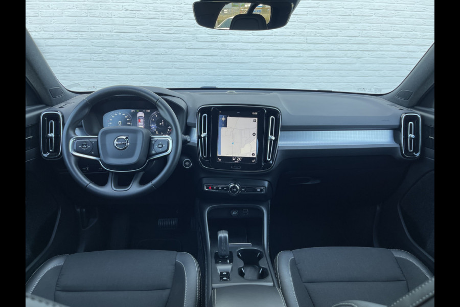 Volvo XC40 1.5 T3 Momentum Pro | Navi | CarPlay | Camera | LED | H&K Audio | 19 inch