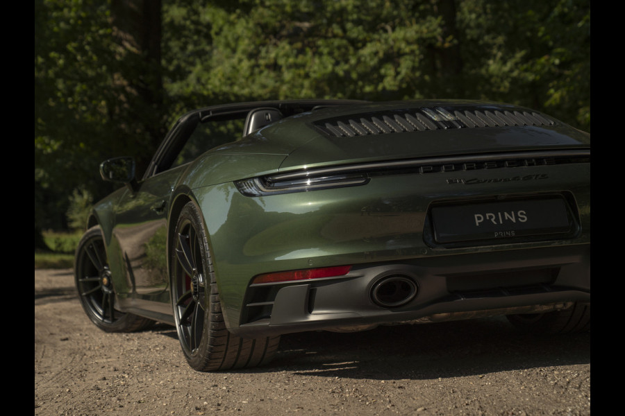 Porsche 911 Cabrio 992 Carrera 4 GTS | PTS Oak Green | SportDesign | Full Xpell PPF | 1e eigenaar