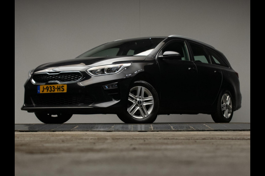 Kia Ceed Sportswagon 1.0 T-GDi DynamicLine Sport (NAVI,LED,CRUISE,CLIMATE,CAMERA,SPORTSTOELEN,GETINT,LANE ASSIST,NETTESTAAT)