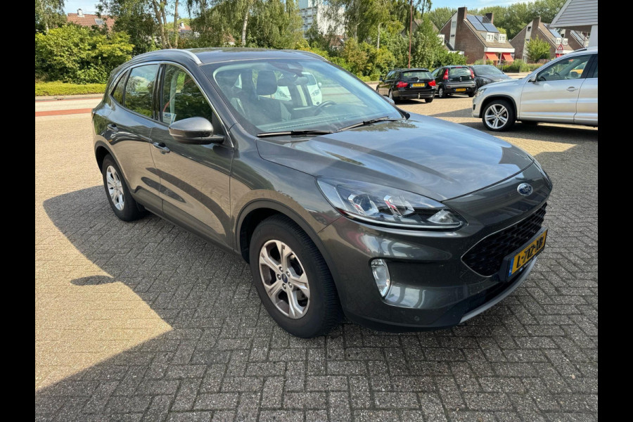 Ford Kuga 1.5 EcoBoost Titanium 150pk | Winterpack | 1.800kg Trekgewicht