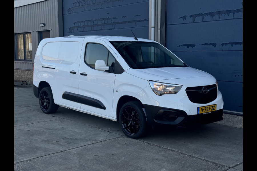 Opel Combo 1.6D L2H1 Edition AIRCO / CRUISE CONTROLE / NAVI / TREKHAAK