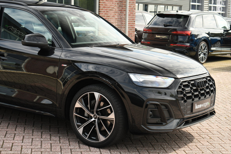 Audi Q5 55 TFSI e S-edition Pano Luchtv Trekh HUD ACC B&O Ruitstiksel