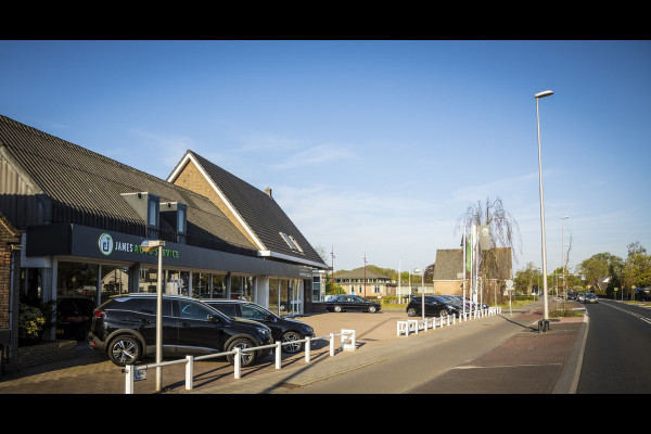 Peugeot 208 1.2 PureTech 130 PK GT EAT8 | Navigatie | Camera | Panoramadak