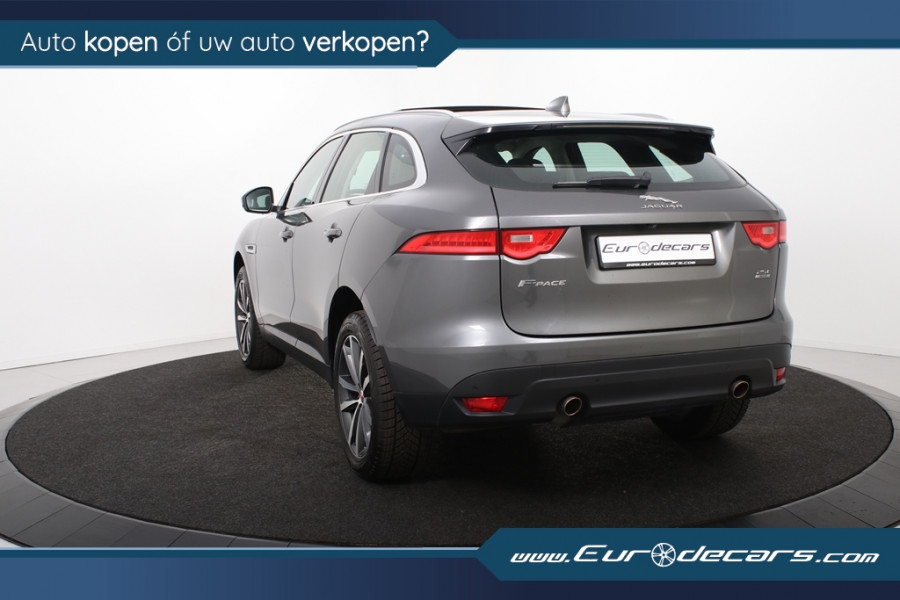 Jaguar F-Pace 2.0t AWD Prestige *1.Hand*Panoramadak*Keyless*