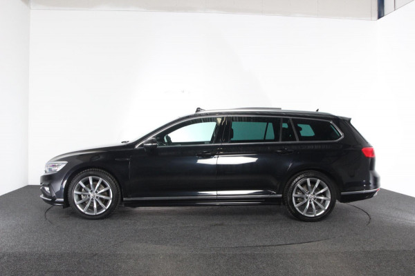 Volkswagen Passat Variant 1.5 TSI R-line | Org. NL-auto | 2 x R-line | Panoramadak