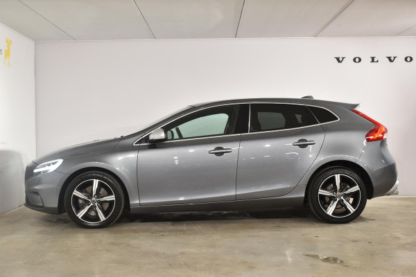 Volvo V40 T3 152PK Automaat Polar+ Sport / Panoramadak / Leder / Elektrische bestuurderstoel / Camera Achter /