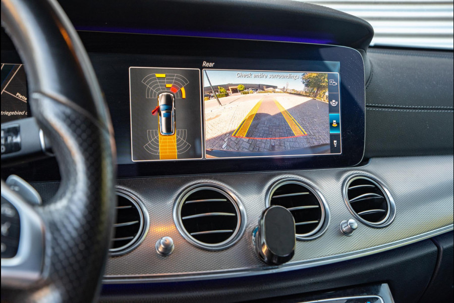 Mercedes-Benz E-Klasse Estate 220 d Business Solution AMG Widescreen Ambeint Burmester Memory Leer Trekhaak