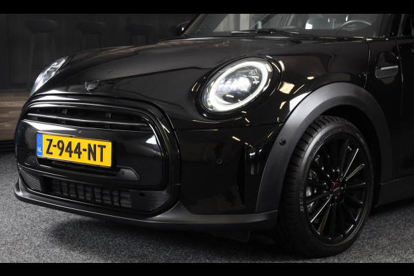 MINI Mini 1.5 Sport BLACK EDITION / 5 Deurs / AUT / Navi / Head Up / HK / Digital Cockpit / Cruise Control / Led / Pdc / 17 Inch