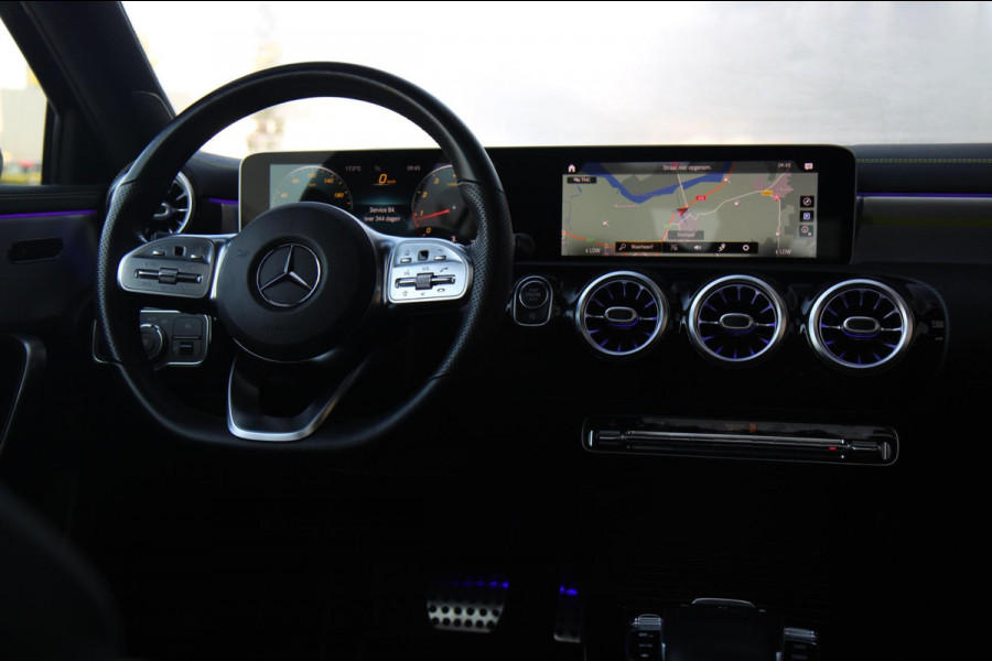 Mercedes-Benz A-Klasse 200 AMG EDITION ONE/PANO/CAM/SFEER/CARPLAY/VOL