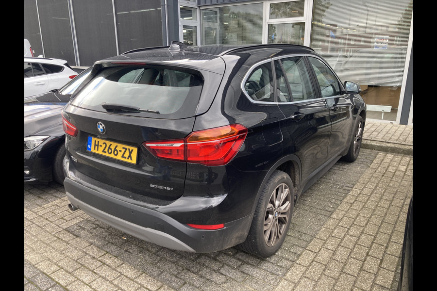 BMW X1 sDrive18i Executive 140pk/103kW Automaat