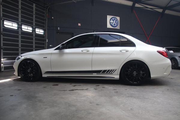 Mercedes-Benz C-Klasse C43 AMG 4MATIC PANO-MEMORY-HUD-360