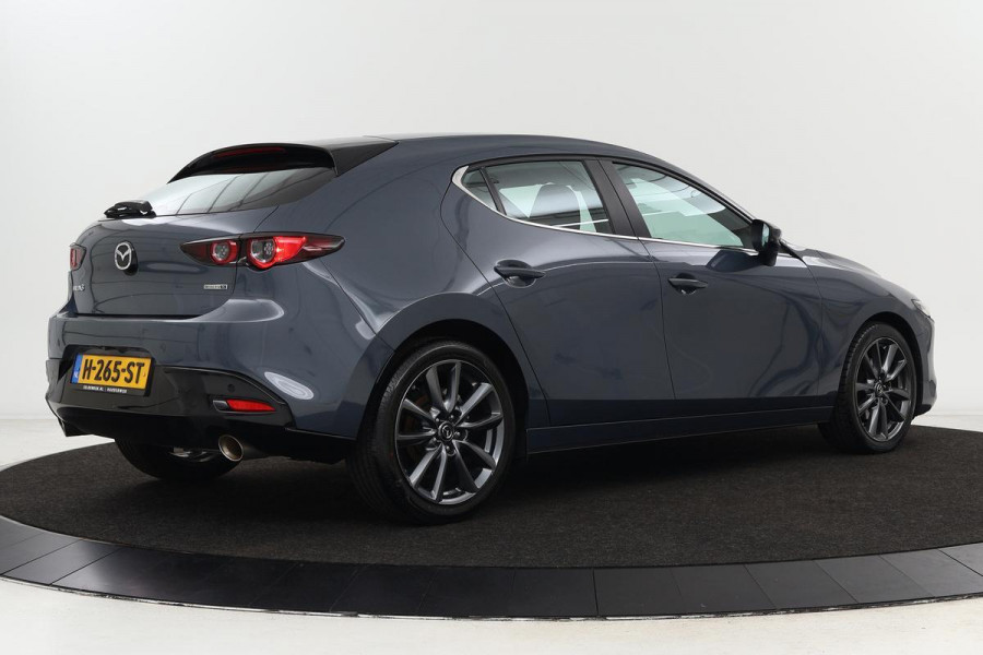 Mazda 3 2.0 e-SkyActiv-X Comfort Bose | Carplay | Adaptive Cruise | Camera | Stoel & Stuurverwarming | Full LED | DAB+