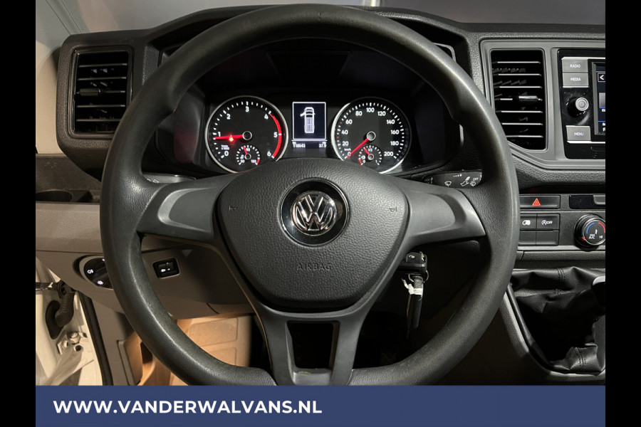 Volkswagen Crafter 2.0 TDI L4H3 L3H2 Euro6 Airco | Camera | Apple Carplay | Android Auto Parkeersensoren, Bijrijdersbank