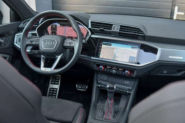 Audi Q3 Sportback 45 TFSI e S-Line. Pano, ACC, Keyless, Dodeh, B&O, Sfeer, Matrix, 20'', Camera, CarPlay, Trekhaak!