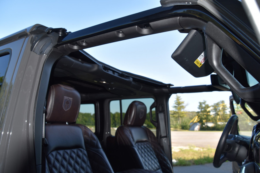 Jeep Wrangler Brute Richmond 2.0T Custom Skyview | 22" | VINTAGE LEATHER | REMOVABLE HARDTOP | LED KOPLAMPEN | STUUR/STOELVERWARMING | PRIVACY