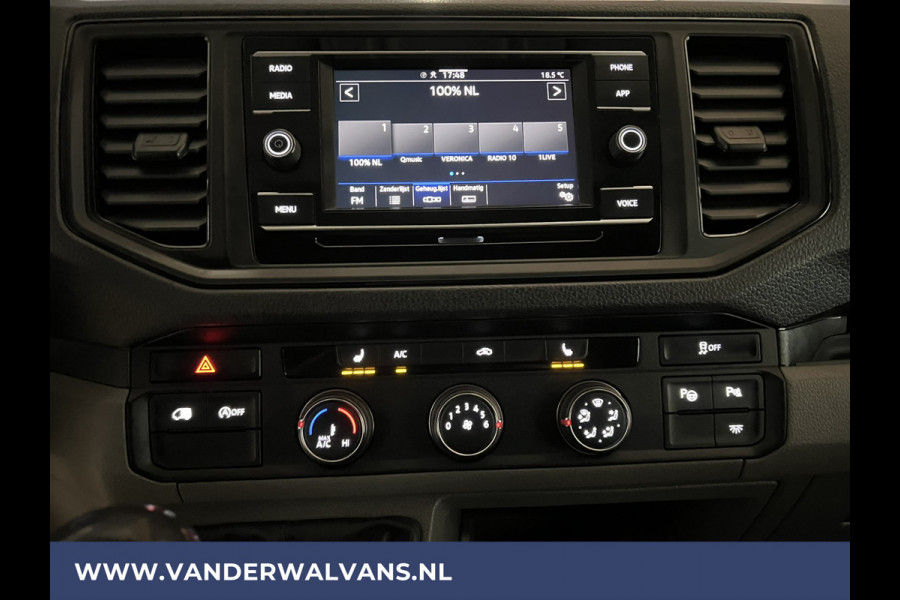 Volkswagen Crafter 2.0TDI L3H3 (Oude L2H2) Euro6 Airco | Camera | Apple Carplay | Trekhaak Parkeersensoren, Stoelverwarming, Bijrijdersbank, Android Auto