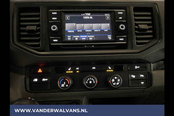 Volkswagen Crafter 2.0TDI L3H3 (Oude L2H2) Euro6 Airco | Camera | Apple Carplay | Trekhaak Parkeersensoren, Stoelverwarming, Bijrijdersbank, Android Auto