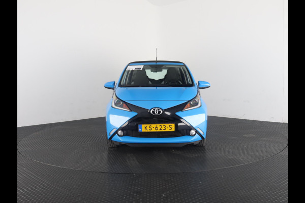 Toyota Aygo 1.0 X-WAVE CABRIOLET 1e EIG AIRCO LM BIJNA 2017