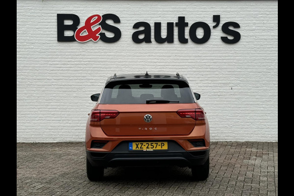 Volkswagen T-Roc 1.0 TSI Adaptive cruise Lane assist Stoelverwarming Media player Clima