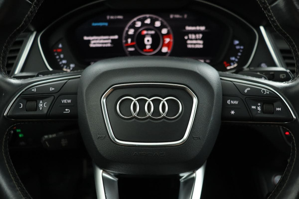 Audi Q5 3.0 TFSI quattro Pro Line Plus | Panoramadak | Trekhaak | Leder | Carplay | Stoelverwarming | Matrix LED | DAB | Virtual Cockpit | Keyless | Navigatie