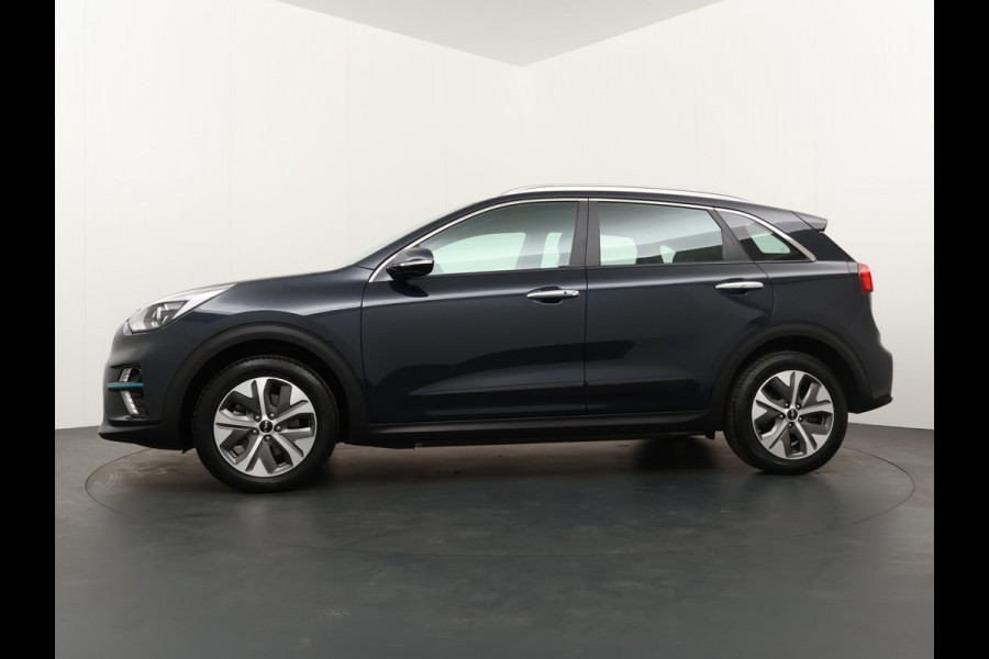 Kia e-Niro DynamicLine 64 kWh *€2000 Subsidie Beschikbaar* - Navigatie - Adaptief Cruise Control - Climate Control - Apple/Android Carplay Fabrieksgarantie Tot 2029