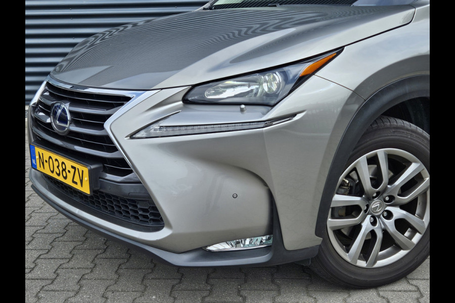 Lexus NX 300h AWD Luxury Line |  Trekhaak | Adaptive Cruise | Lederen Comfortzetels | Navi Full Map |  LED Koplampen |  Camera | Laneassist |