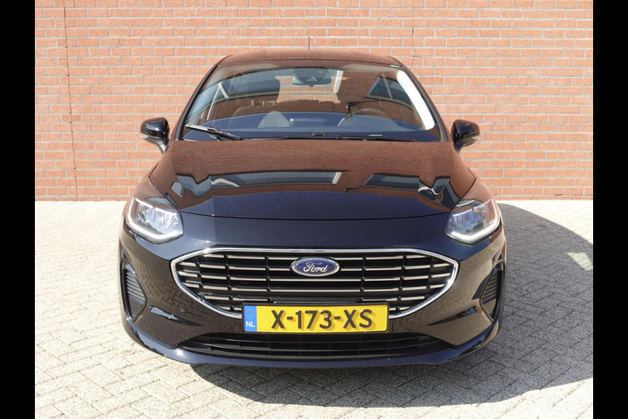 Ford Fiesta 1.0 EcoBoost 125pk Titanium | Navigatie | Apple Carplay/Android Auto | Climate Control | Cruise Control | Stoelverwarming | Cruise Control | Parkeer sensoren