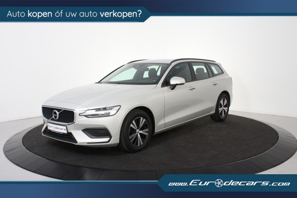 Volvo V60 2.0 D3 Momentum *Navigatie*Stoelverwarming*Park assist*